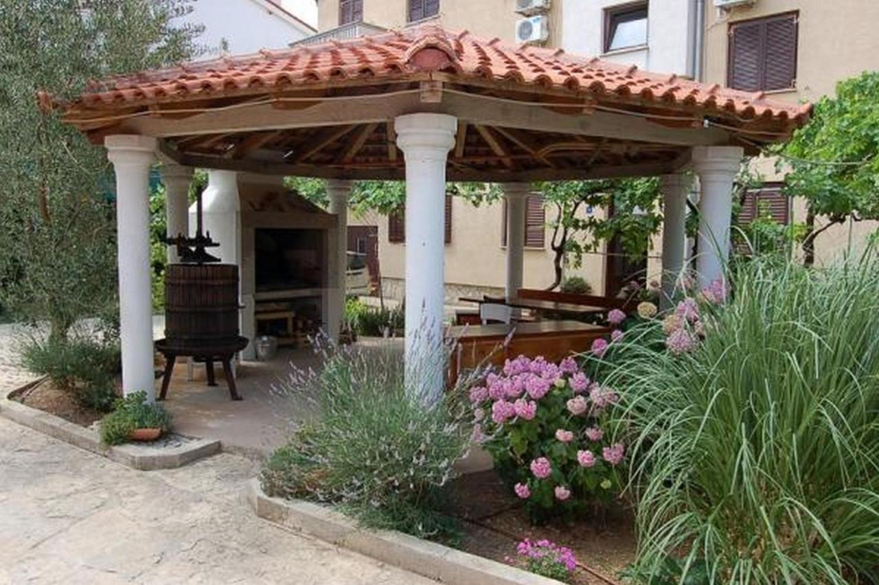 Apartments Adria Biograd Na Moru Eksteriør bilde