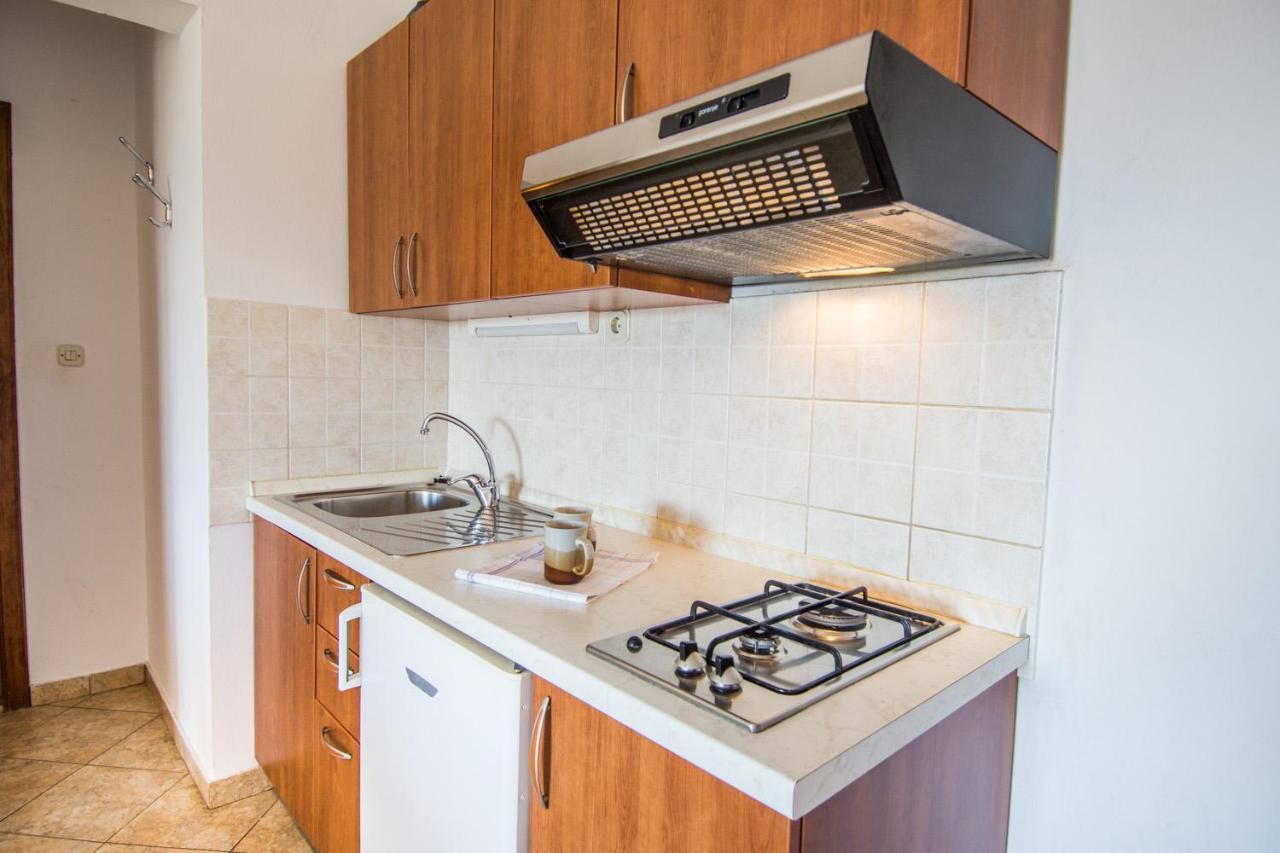Apartments Adria Biograd Na Moru Rom bilde