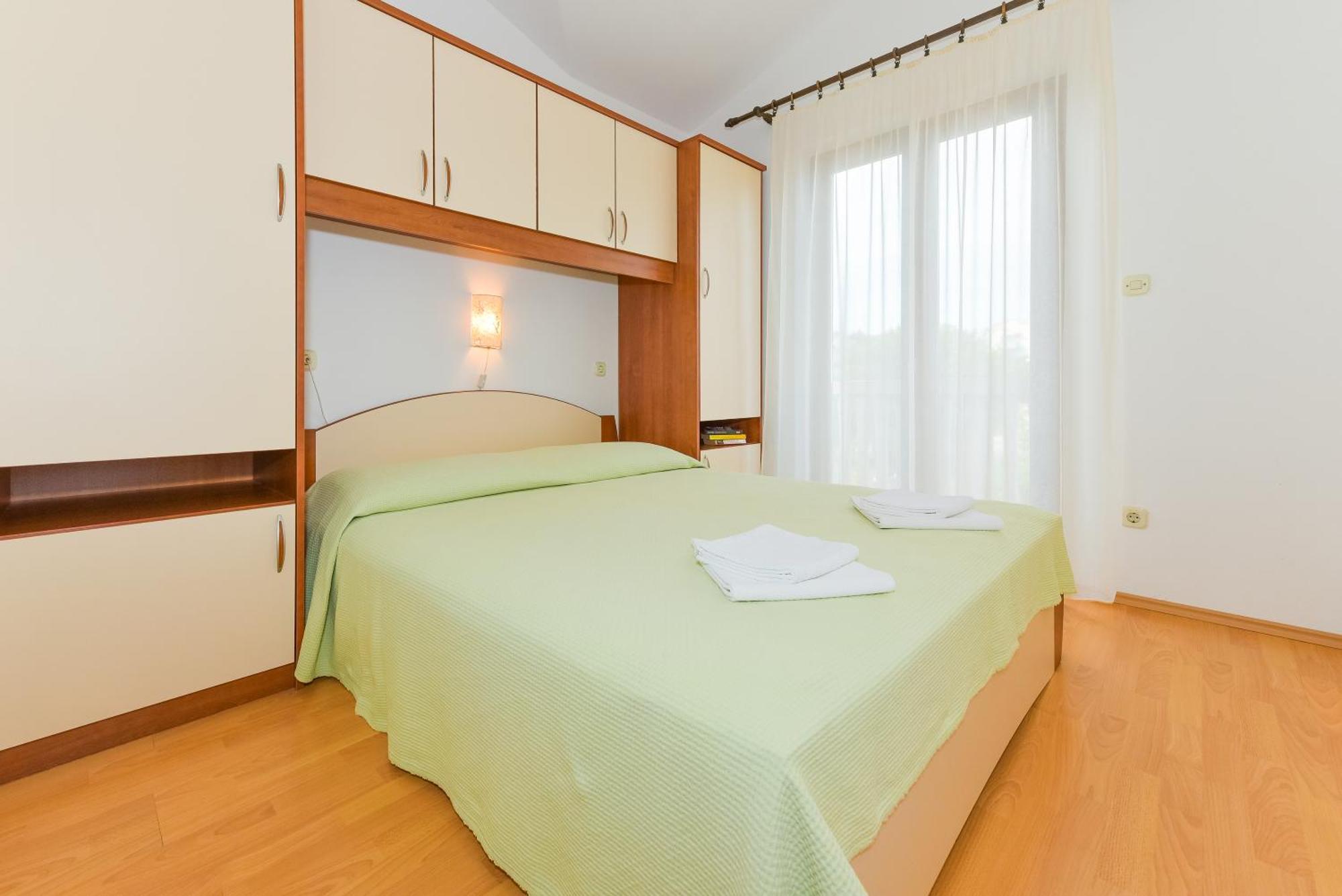 Apartments Adria Biograd Na Moru Rom bilde