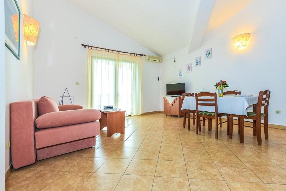 Apartments Adria Biograd Na Moru Rom bilde